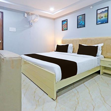 Отель Super Townhouse Qualia Elite S R Nagar Хайдарабад Экстерьер фото